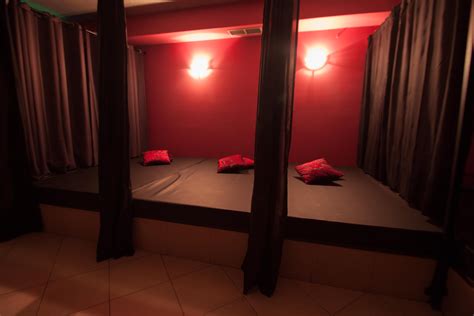 intercambio de parejas bilbao|La Manzana Swinger Resort – Un lugar swinger diferente,。